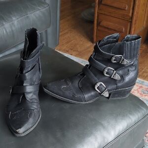 Women's Western Black Buckle Heeled Boots